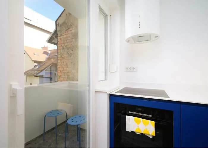 Апартаменты Petka *